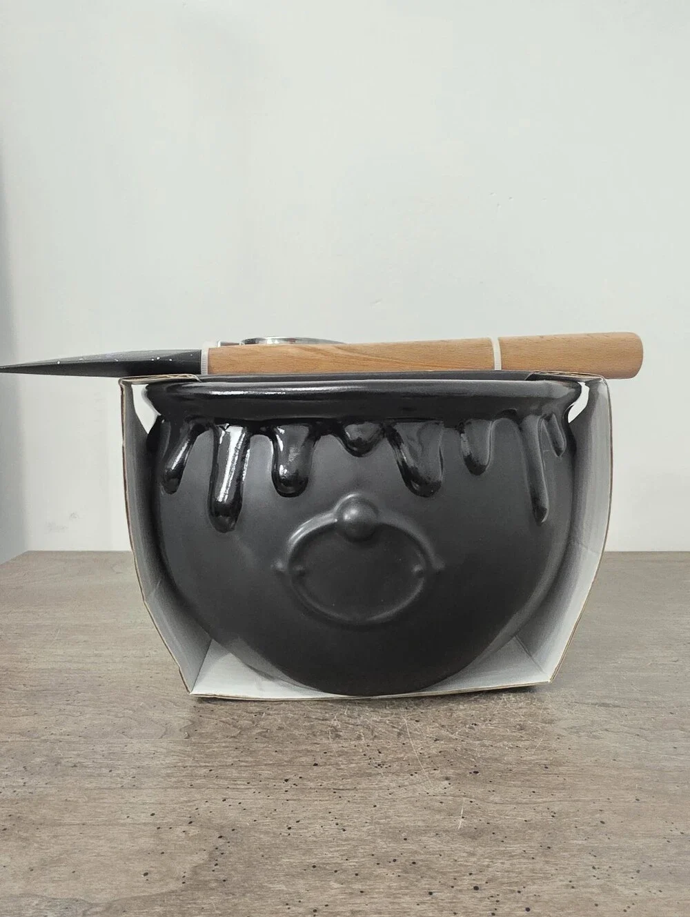The Bake Shop Matte Black Dripping Cauldron Halloween Mixing Bowl